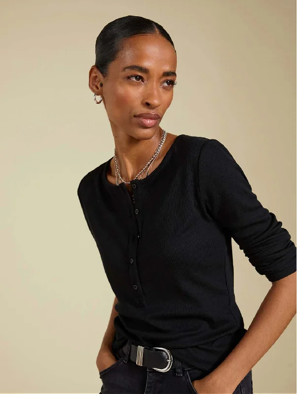 Chessie TENCEL™ Luxe Henley Top | Caviar Black