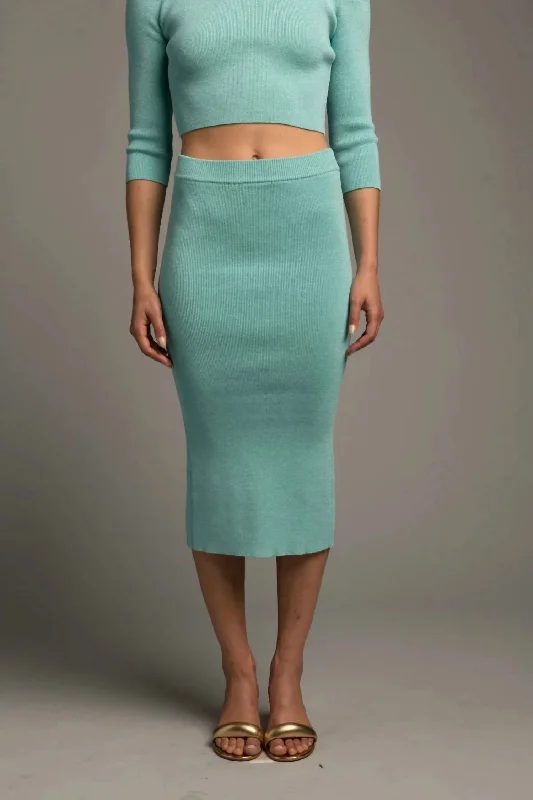 Knit Pick Skirt In Aqua Shine