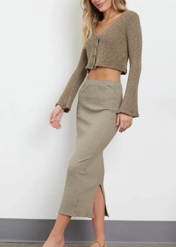 Slim Skirt In Military