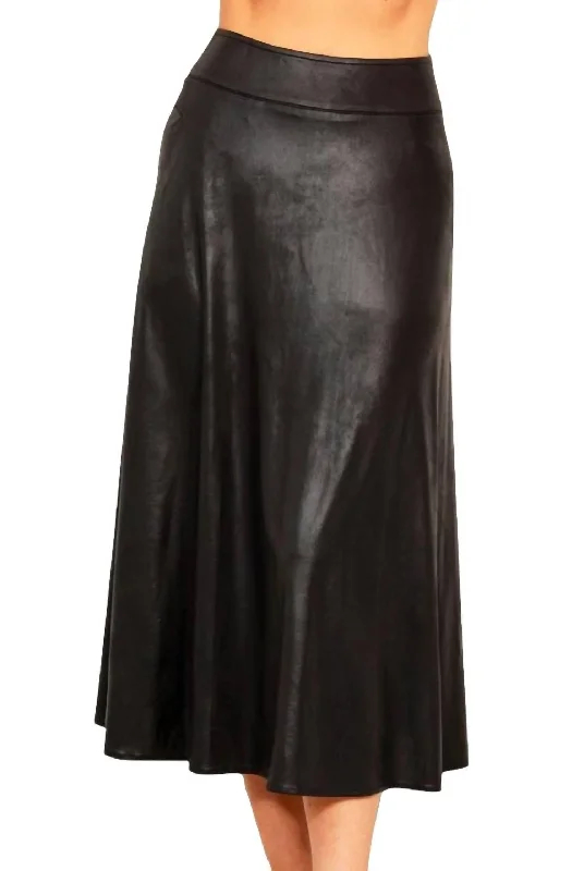 Vegan Leather Long Skirt In Black