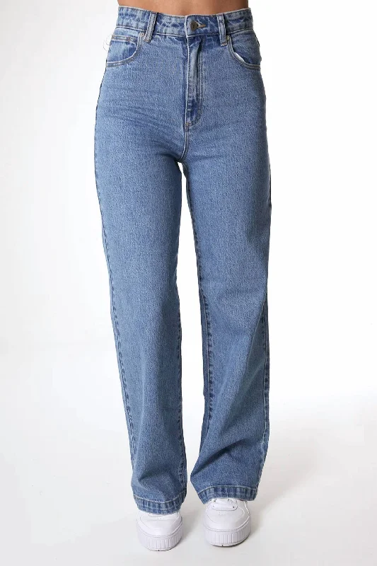 94 High Waist Wide Leg Jeans In Debbie