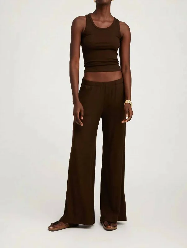 Wide Leg Pintuck Trouser In Americano